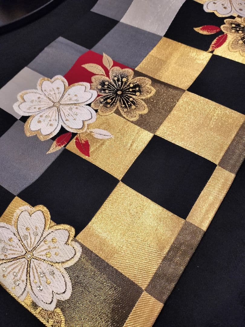 A651★逸品‼️豪華刺繍‼️ひな祭り‼️袋帯正絹テーブルランナー2m16cm