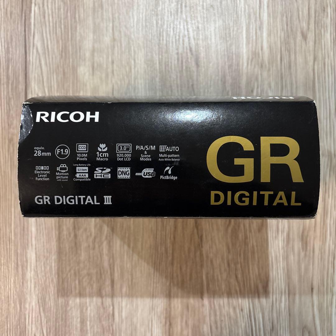 RICOH GR DIGITAL III 本体、付属品ほぼ完品と純正OPケース