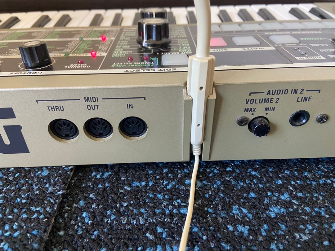 Korg MicroKorg アナログシンセサイザー　マイクロコルグ　ジャンク品