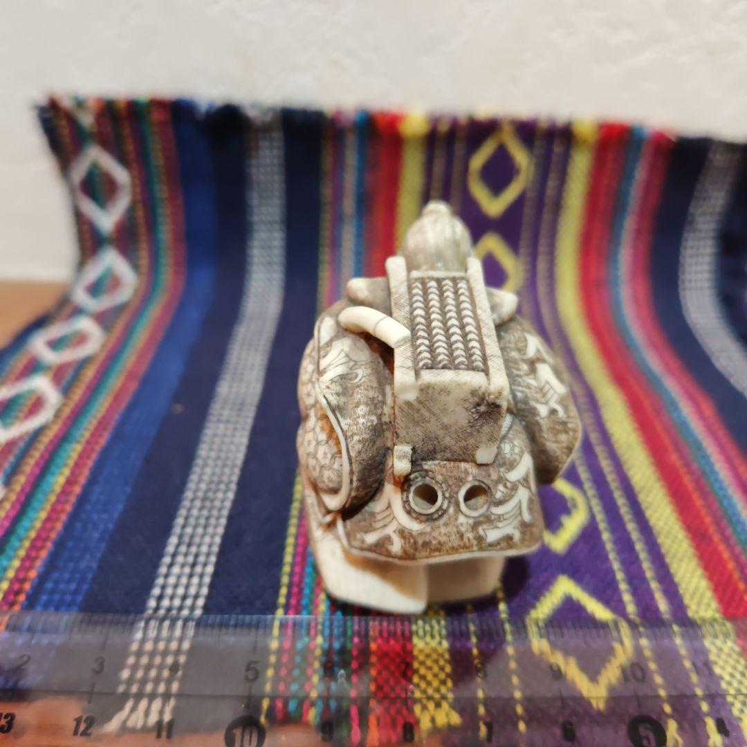 時代提物 山伏根付 天然素材 在銘竜堂【山岳修験道修験者】高約5cm 重約55g