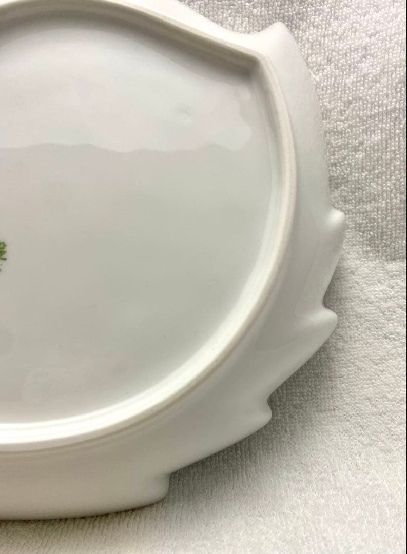 デンマーク製 ロイヤルコペンハーゲン ブルーフルーテッド リーフディッシュ 皿