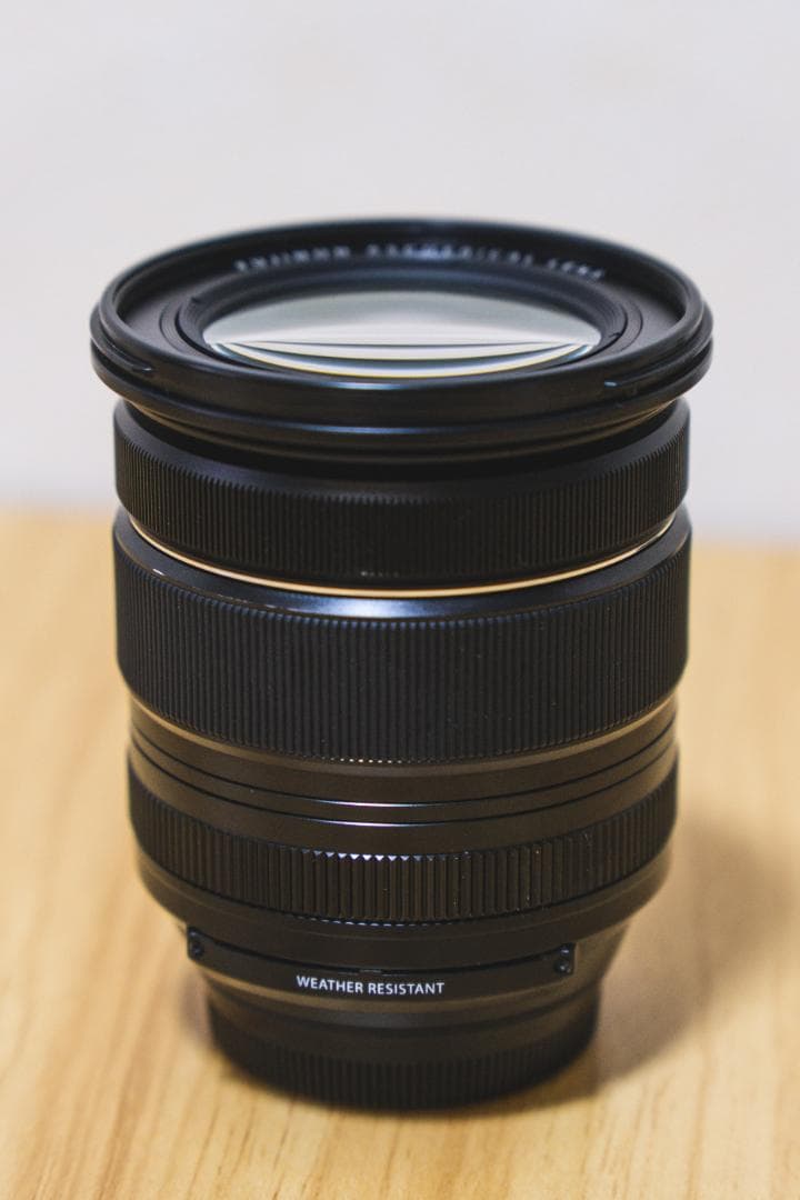 FUJIFILM XF 16-80mm F4 R OIS WR レンズフード付き