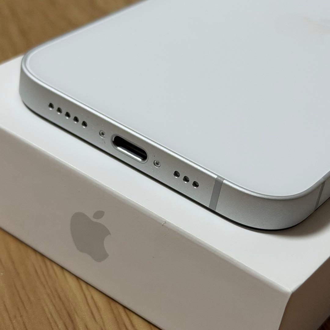 iPhone16e 128gb 極美品