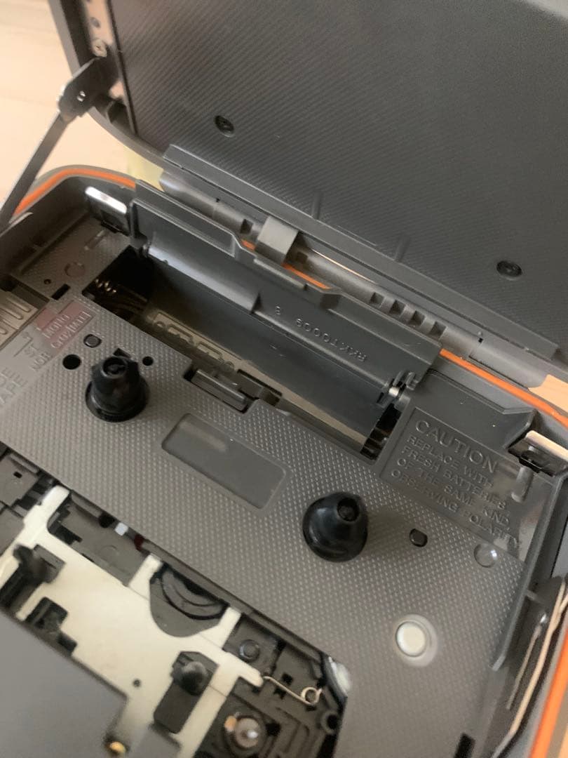 Panasonic ショックウェーブ　カセットプレーヤー　RQ-SW5