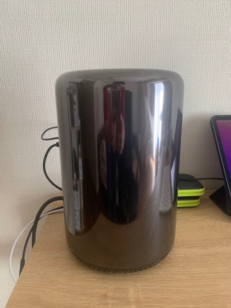 「中古美品」Macpro late 2013