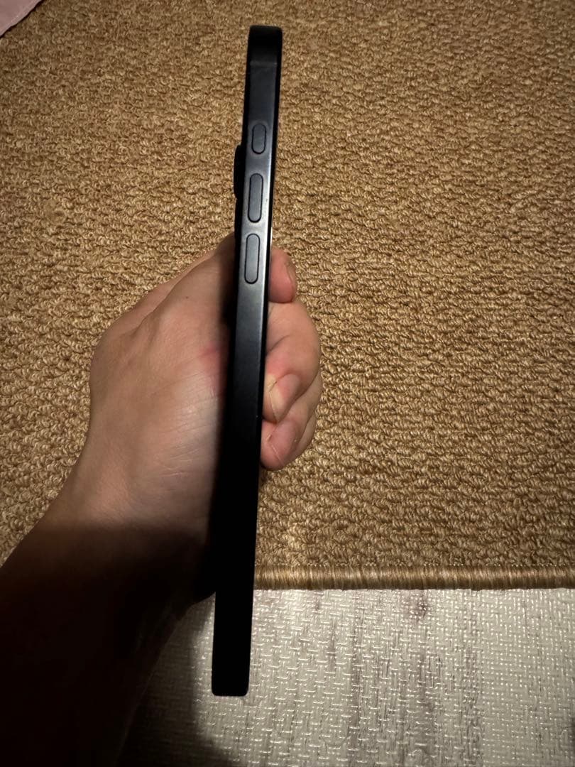 さいたまさんiPhone 16 pro max,11月17日純正画面交換し