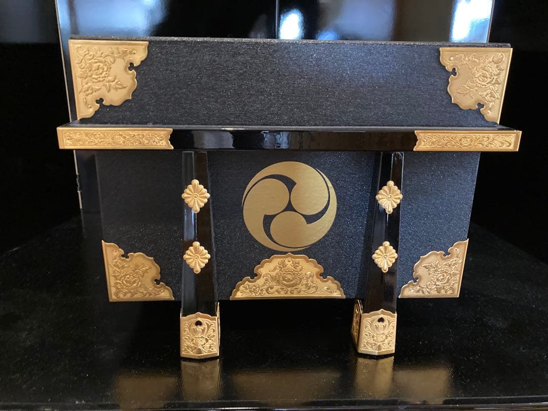 超美品！五月人形　鎧兜一式　彫金　おまけで破魔弓も