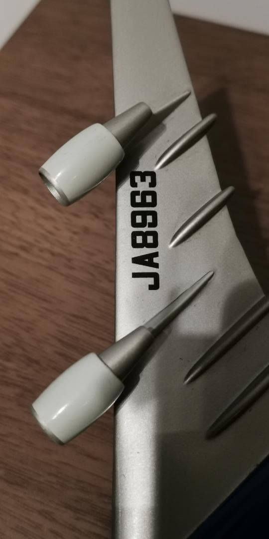 マリンジャンボ 747-400D ANA 【木造模型】　スケール 1/200