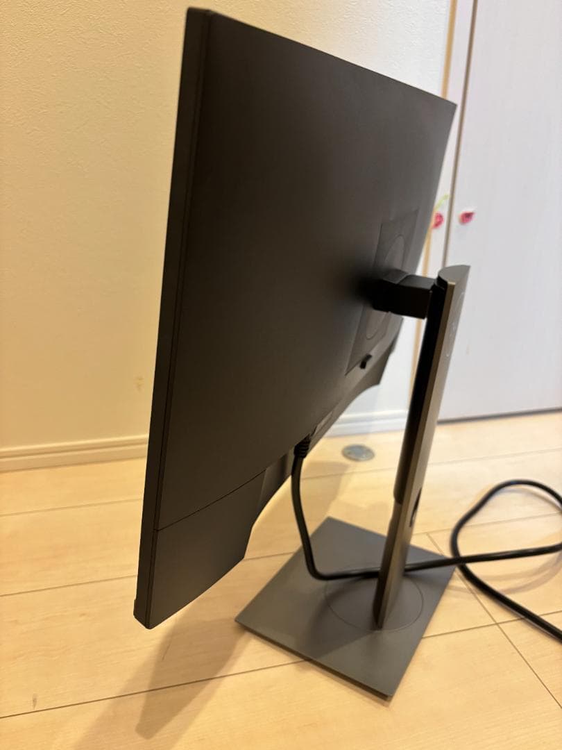 Dell P2421DC 24インチモニター 2K WQHD 2560x1440