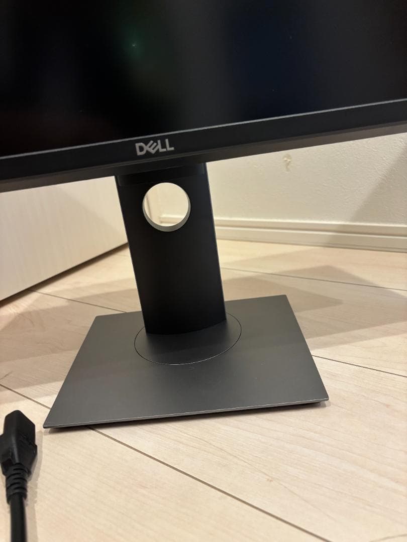 Dell P2421DC 24インチモニター 2K WQHD 2560x1440