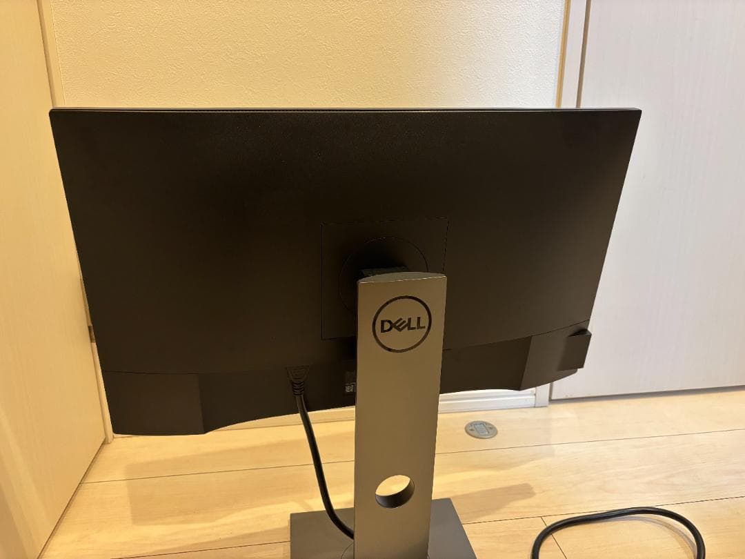 Dell P2421DC 24インチモニター 2K WQHD 2560x1440
