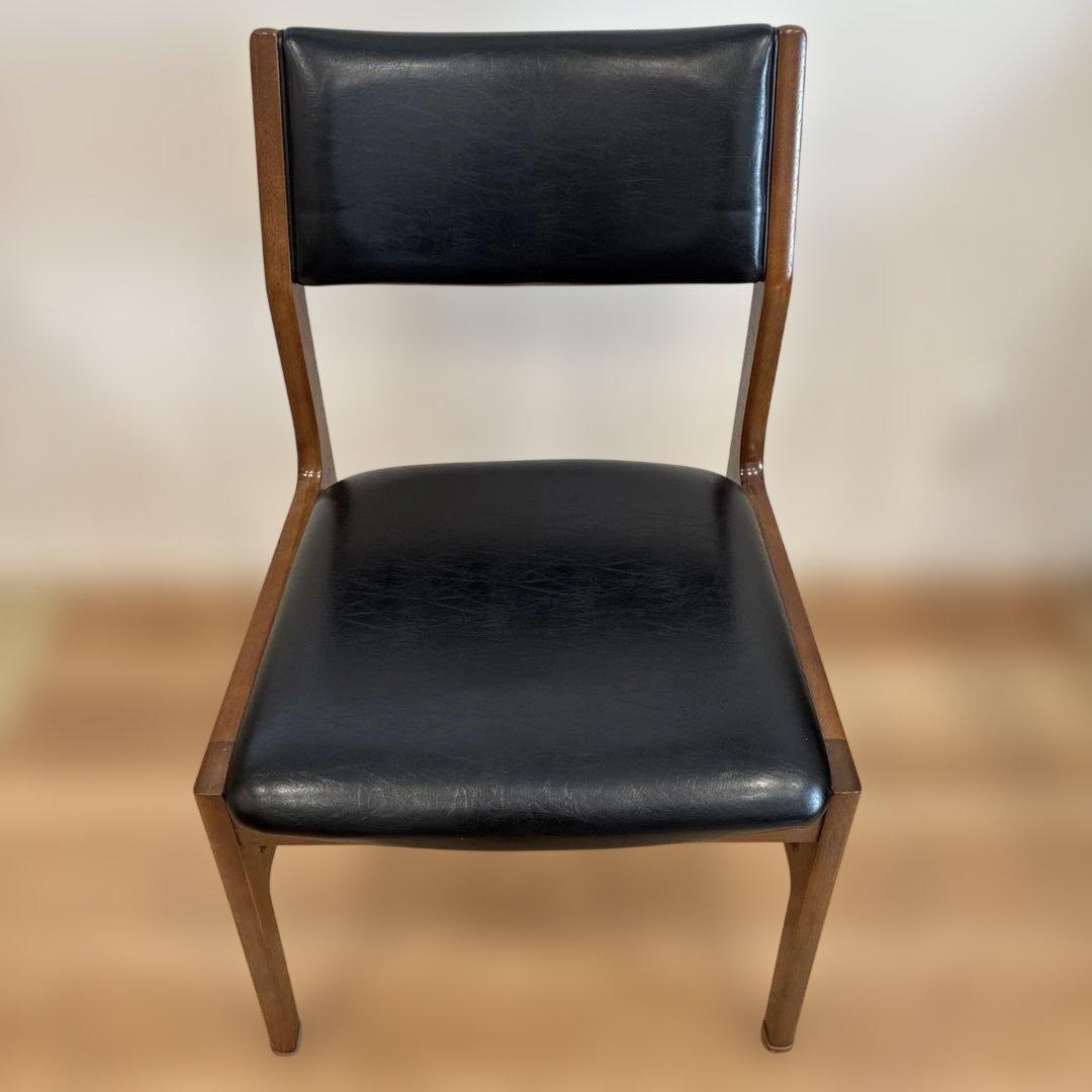 カリモク60 椅子