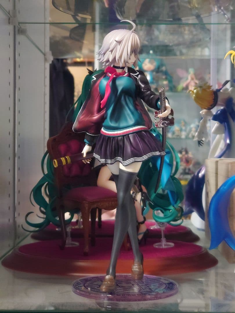 T*3様 制服ジャンヌオルタ(折田) ガレージキット　塗装完成品