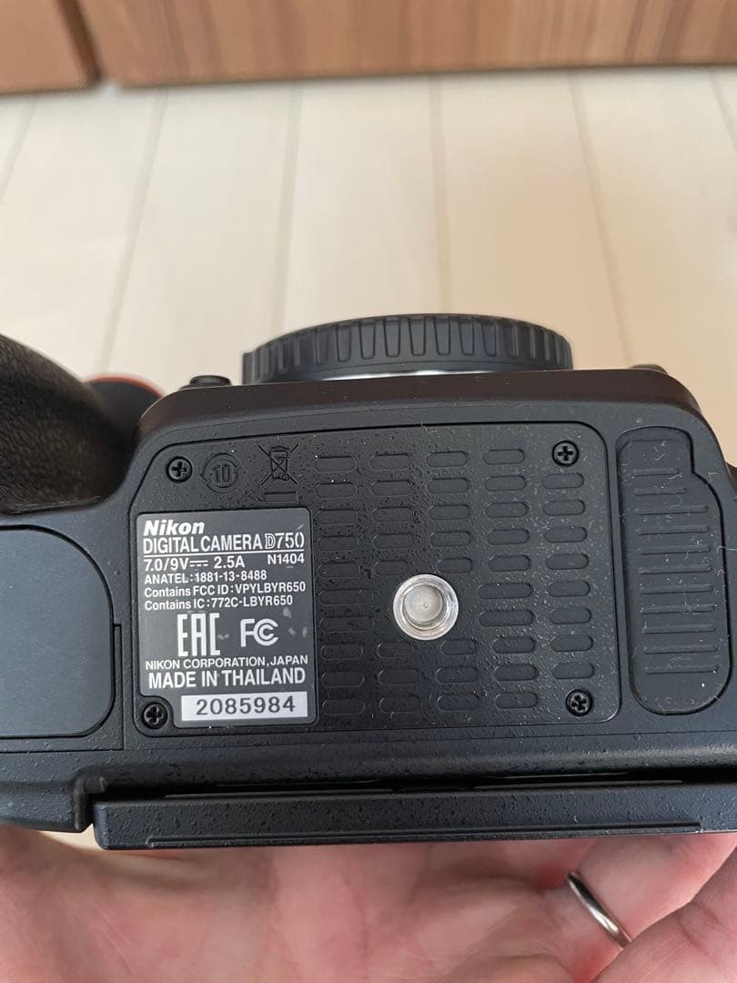 Nikon D750デジタル一眼　レフカメラ