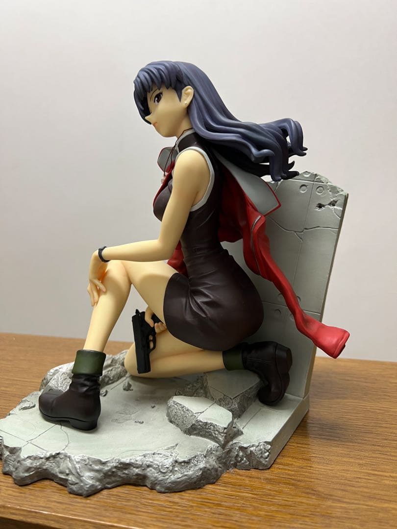 コトブキヤ 葛城ミサト 1/6スケール フィギュア