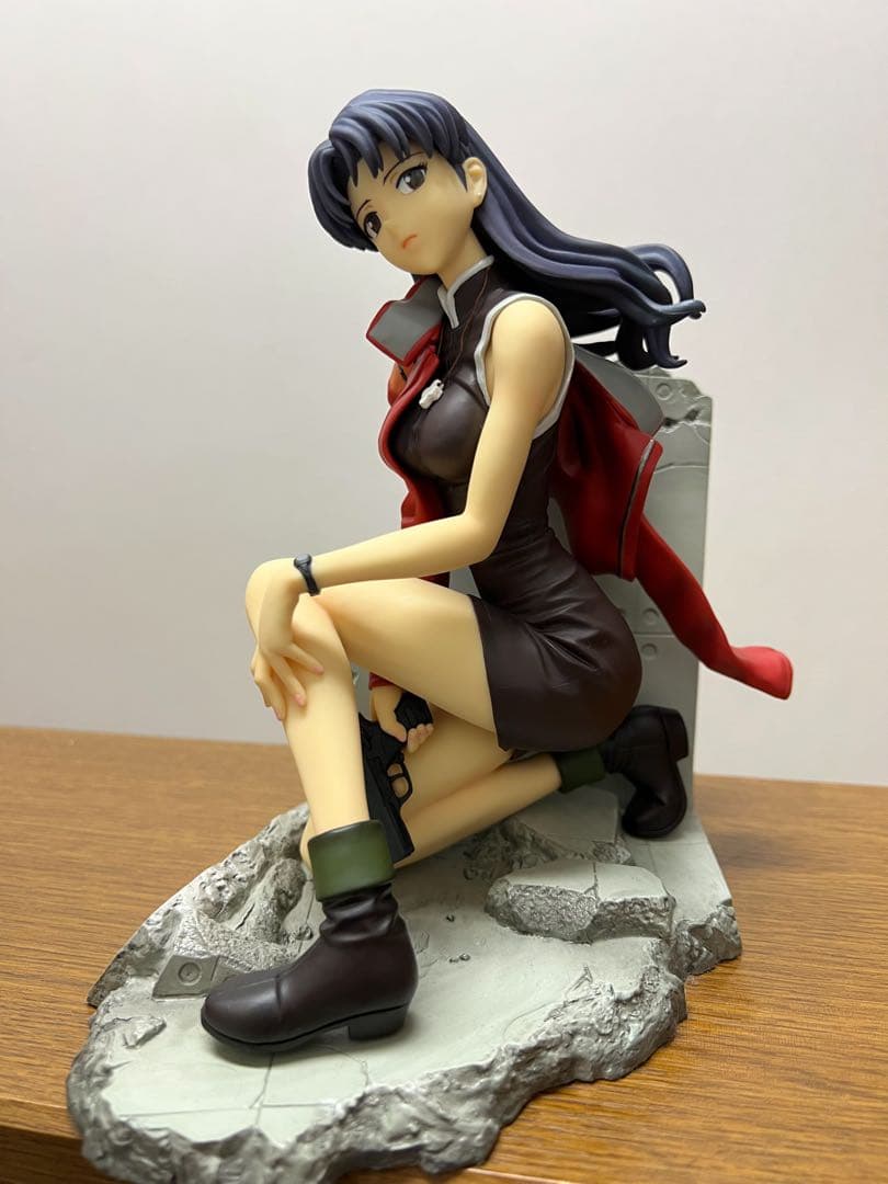 コトブキヤ 葛城ミサト 1/6スケール フィギュア