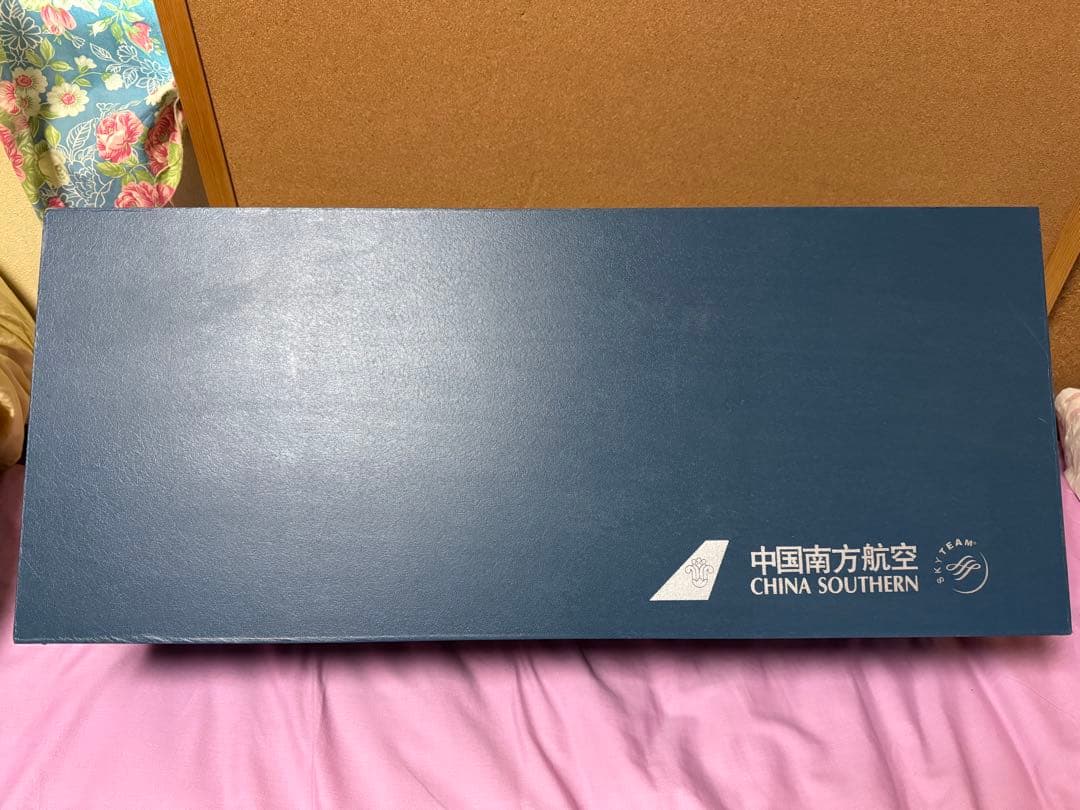 希少品　中国南方航空 エアバスA380-800 非売品　1/100スケール