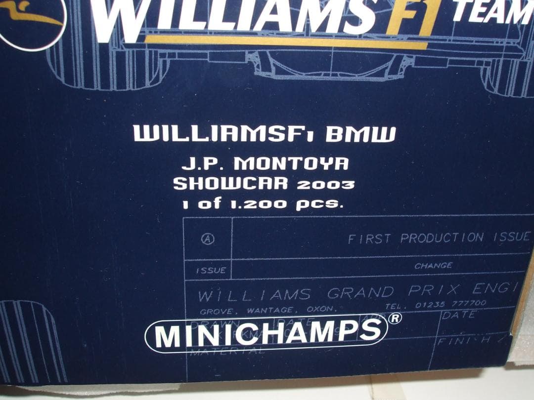 ウィリアムズ　SHOWCAR　２００３　モントーヤ　ミニチャンプス　１／１８