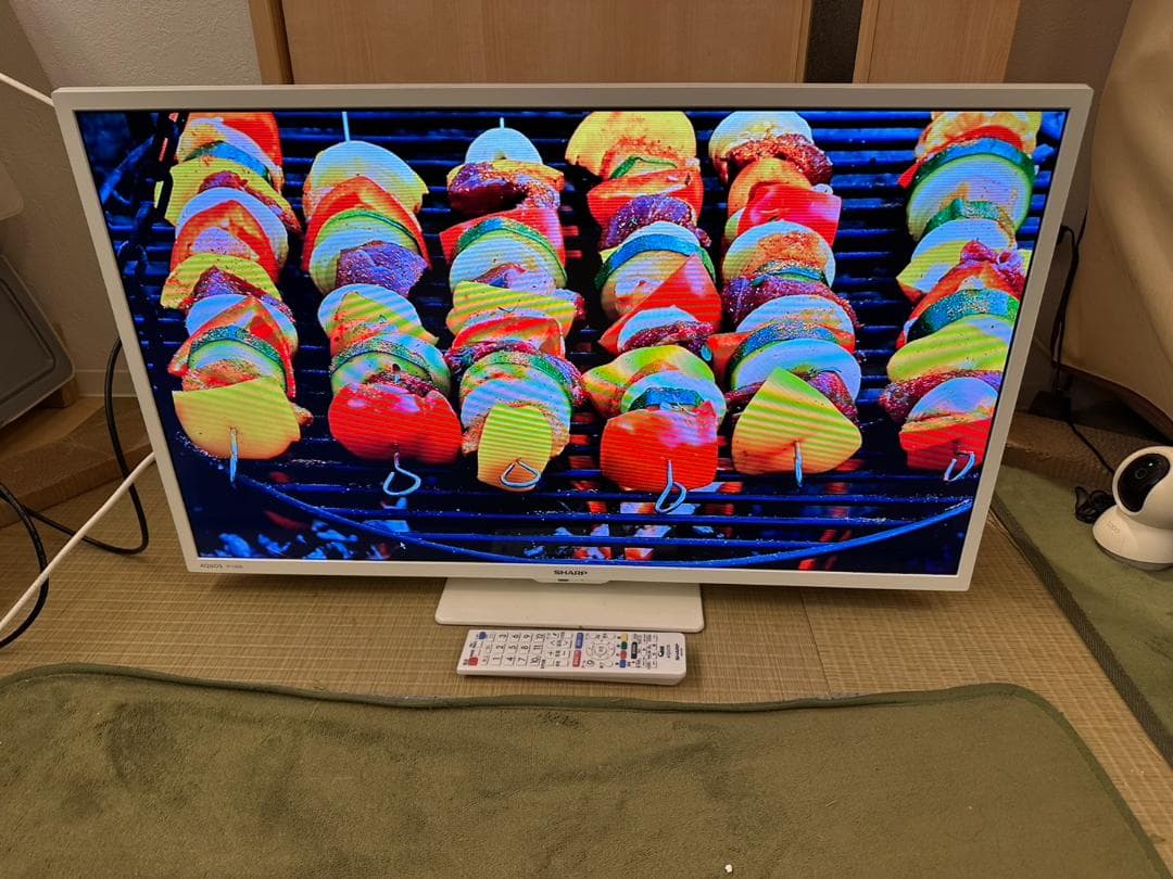 SHARP シャープ　32型　テレビ 2T-C32DE 2023年製　映り綺麗！