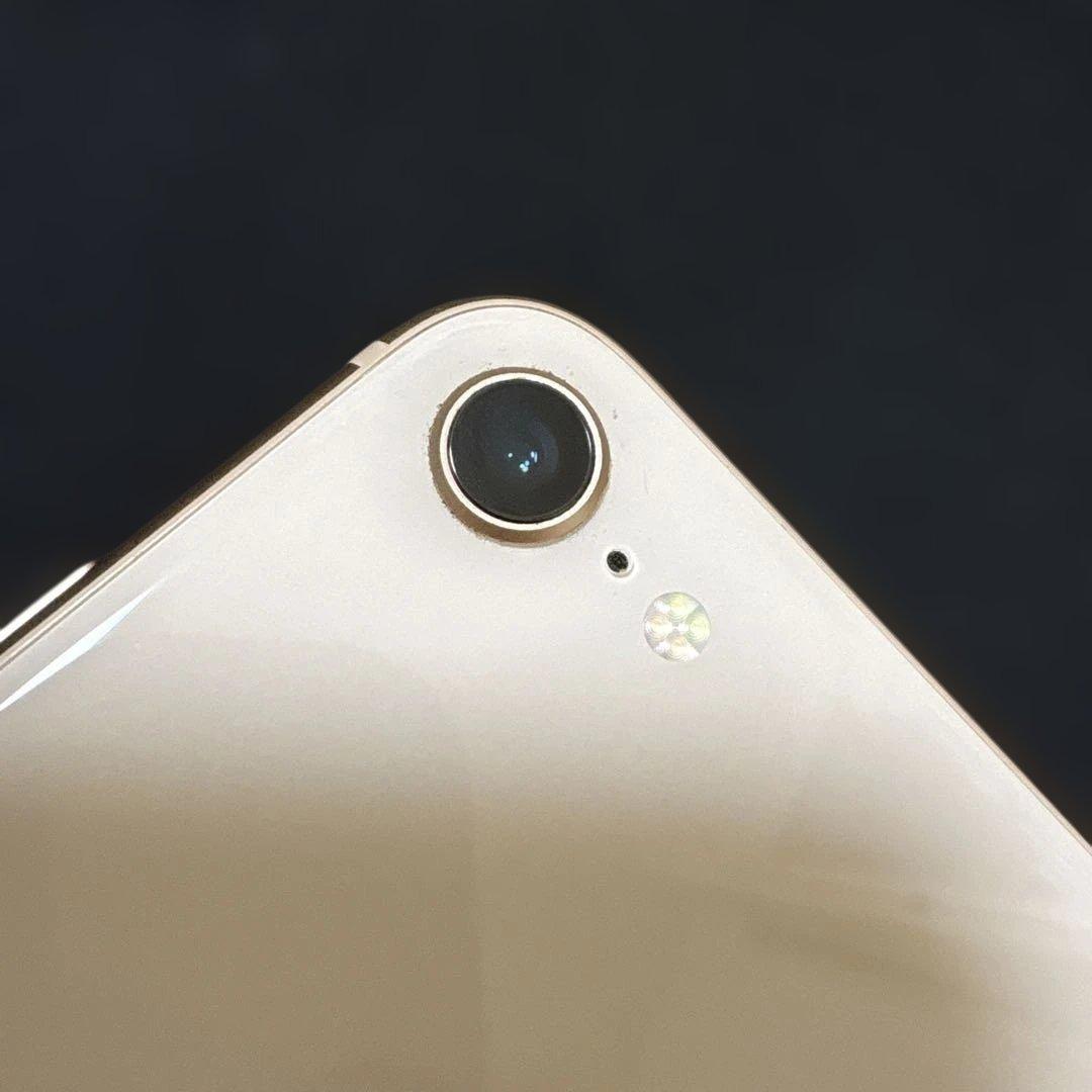 iPhone 8本体