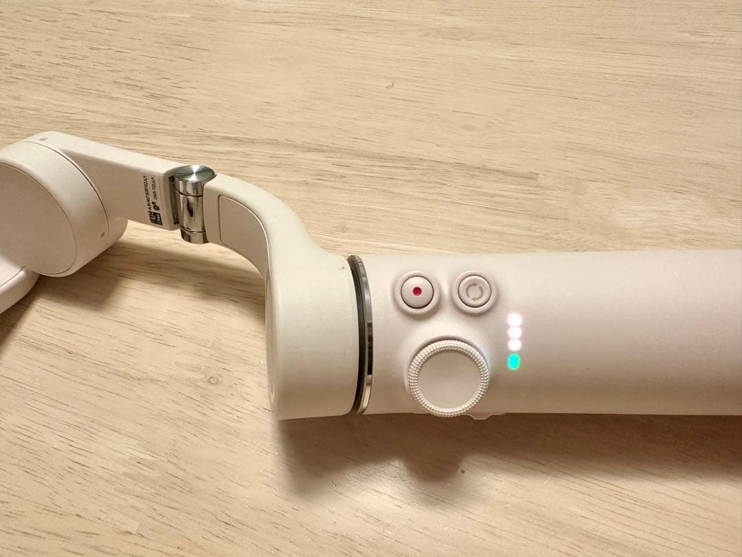 ☆値下げ☆ DJI OM 5 ジンバル 三脚セット 美品