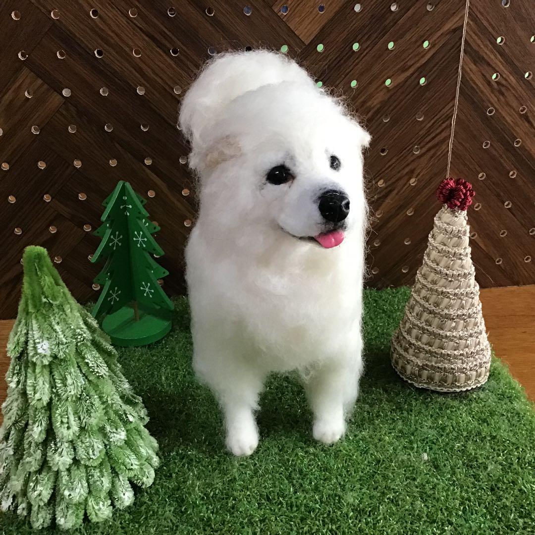 グレートピレニーズ（立ちポーズ）