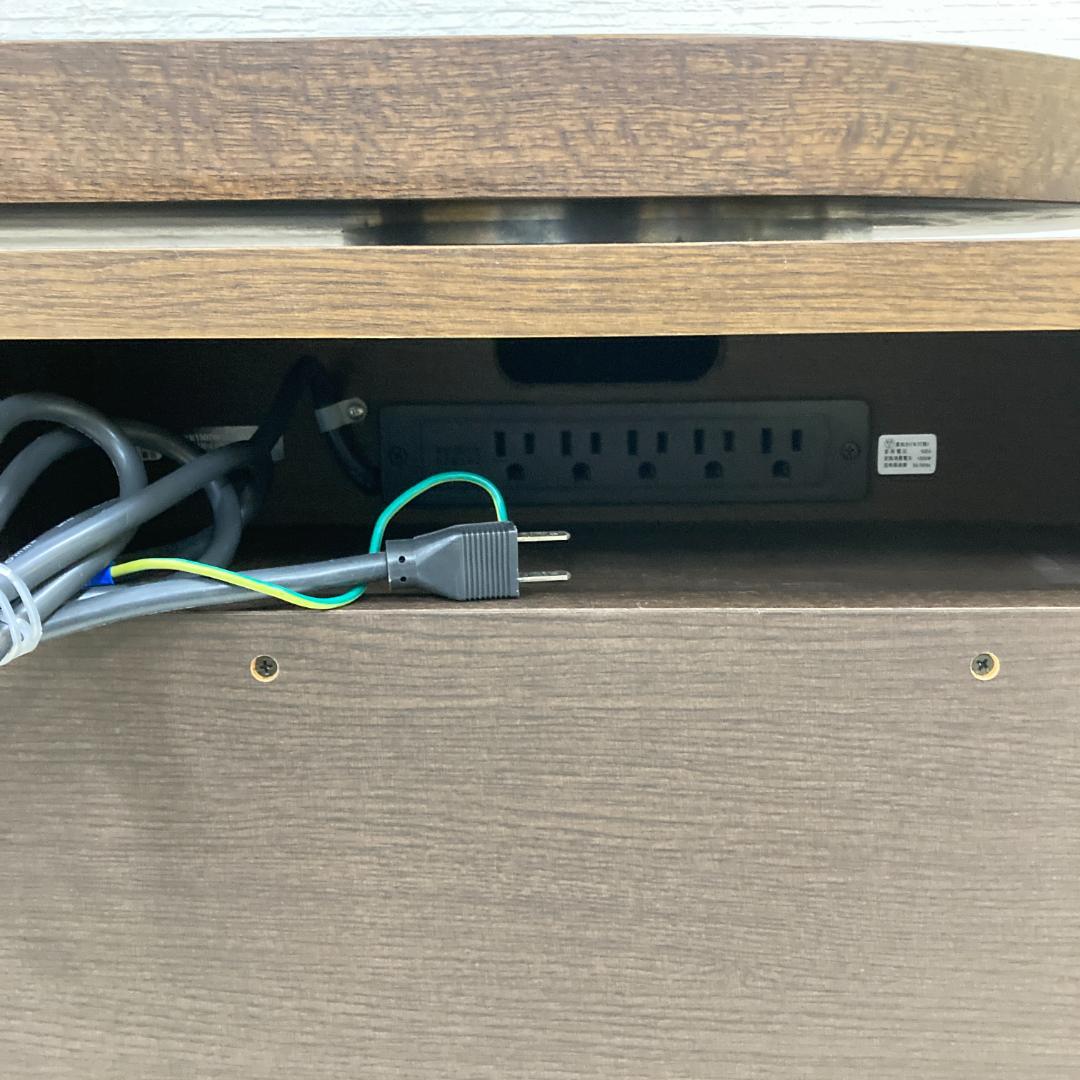 【カリモク】可動式テレビボード　テレビ台　オーク材