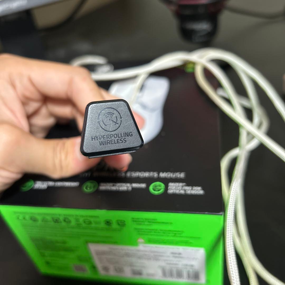 viper v2 pro 8kドングル.マウスソール付き