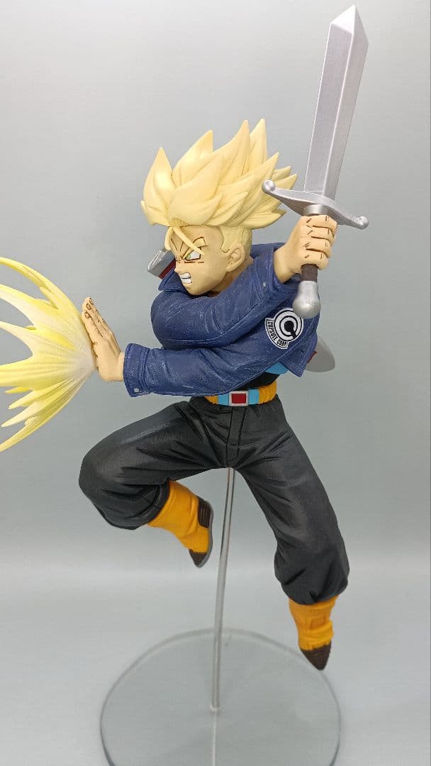 ドラゴンボールフィギュア　Gxmateria トランクス リペイント