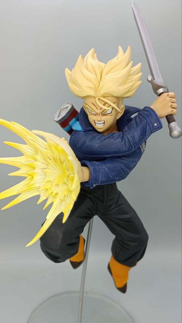 ドラゴンボールフィギュア　Gxmateria トランクス リペイント