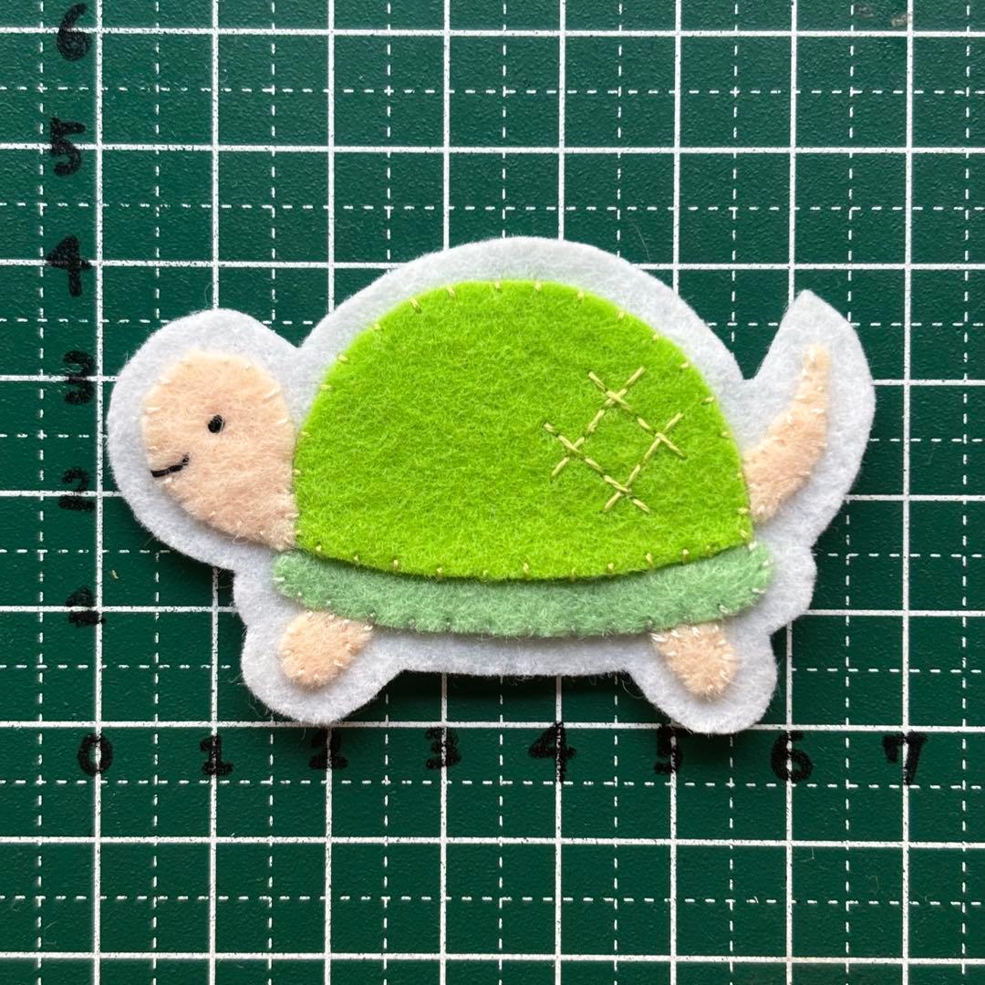 ハンドメイド フェルト ワッペン あや様