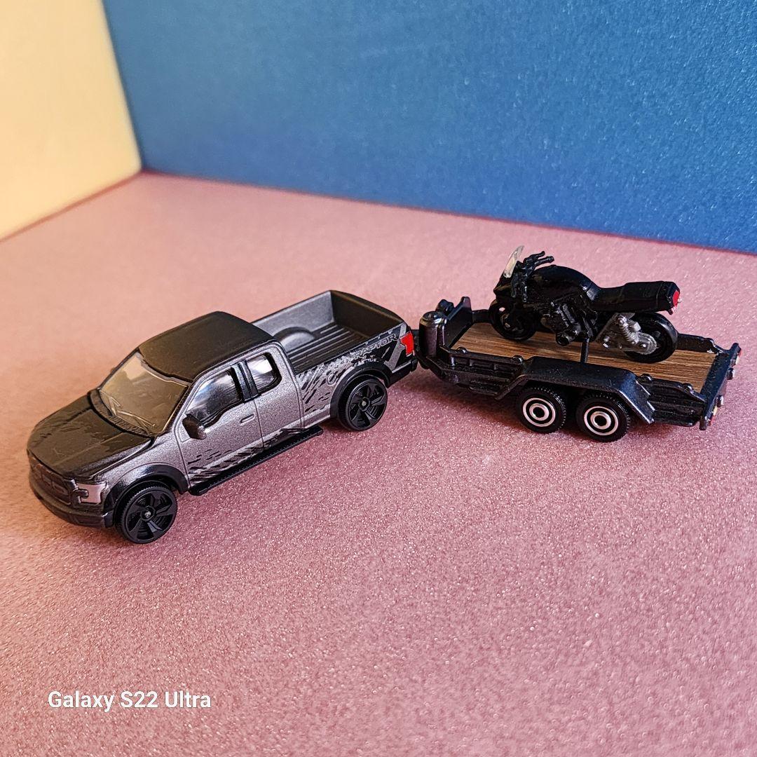 フォードF150とMBXCycleトレーラー刀セット