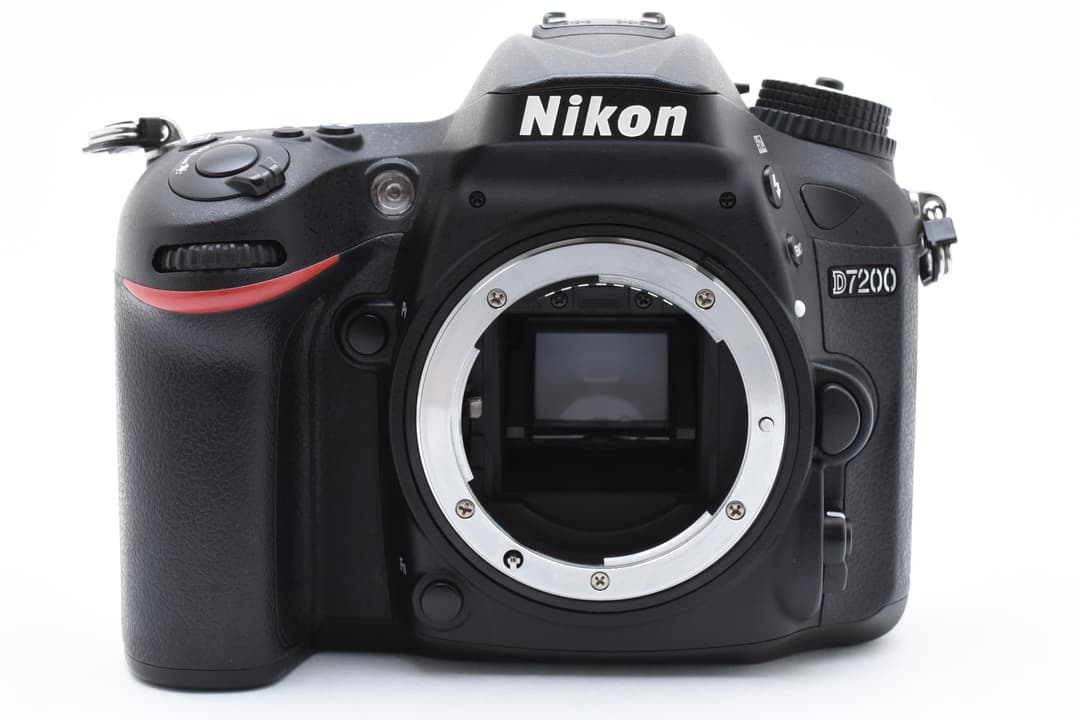 超美品 Nikon D7200 使用率16％ Wi-Fi搭載 ボディ #8550
