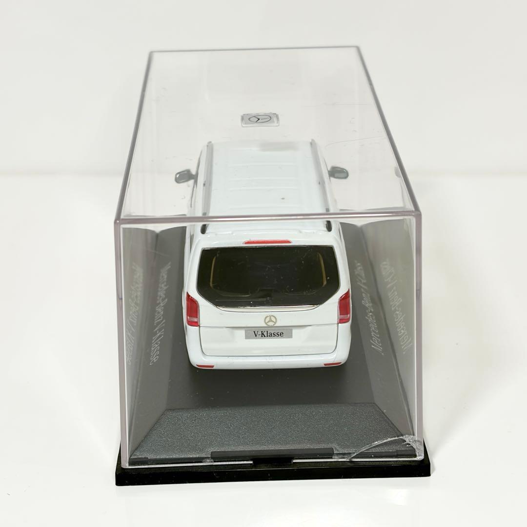 1/43 メルセデスベンツ　Vクラス　ディーラー特注品　ホワイト