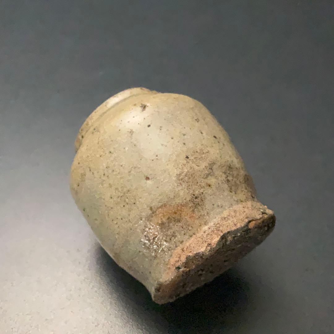 高麗青磁　米色青磁小壺　韓国　骨董　R1399ダM