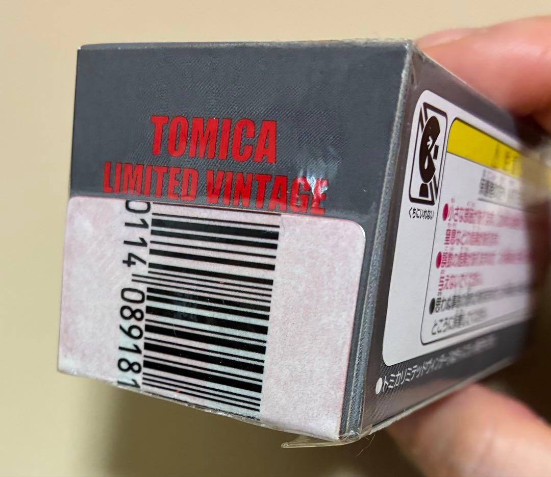 トミカリミテッド LV-113a トヨタランドクルーザー JAF仕様