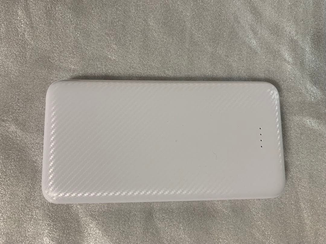 ホワイト モバイルバッテリー 2USBポート