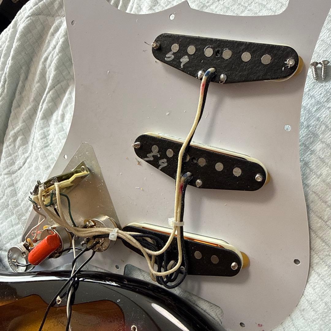 Bacchus Universe Series エレキギター サンバースト