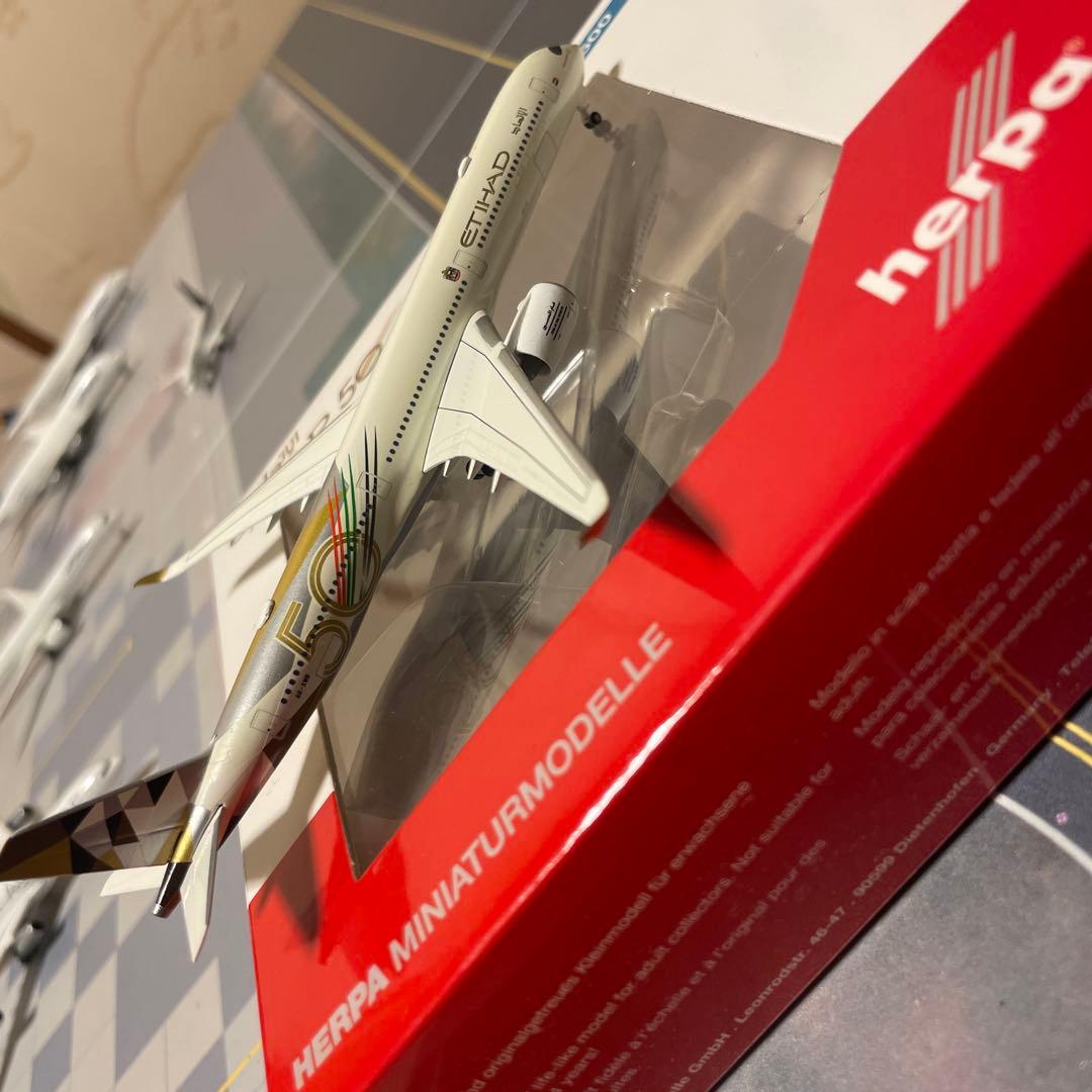 HERPA A350-1000 ETIHAD 50周年記念 1/500