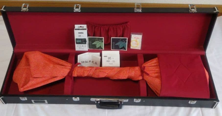 8-51三味線 本体 ケース チュウナー 付属品付 【訳あり】 標準サイズ ！