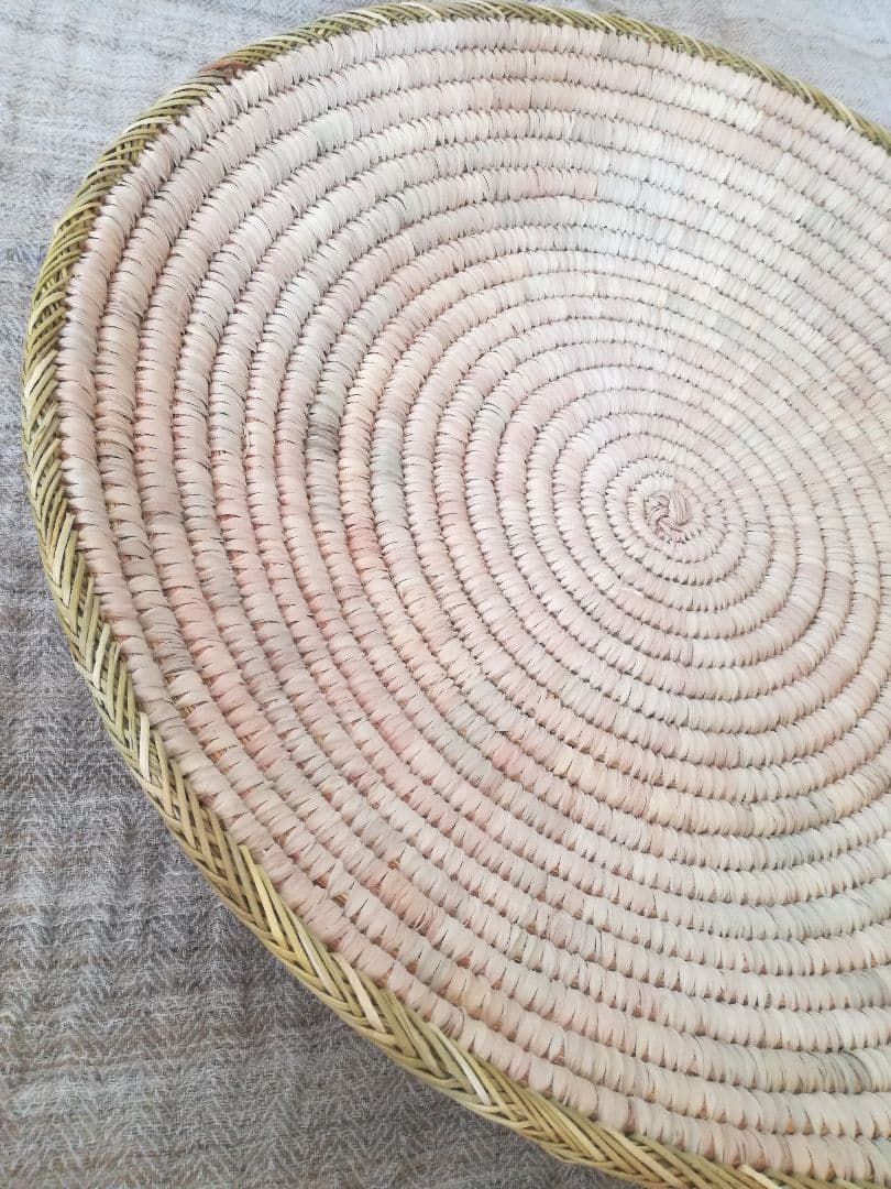 モロッコ　大きなカゴ皿