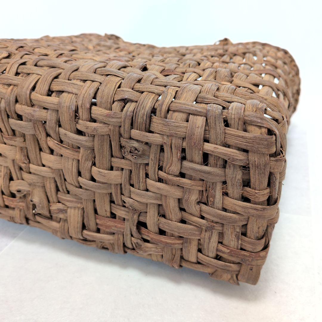 【美品】山葡萄　かごバッグ　山ぶどう 大きめ 天然素材 手編み