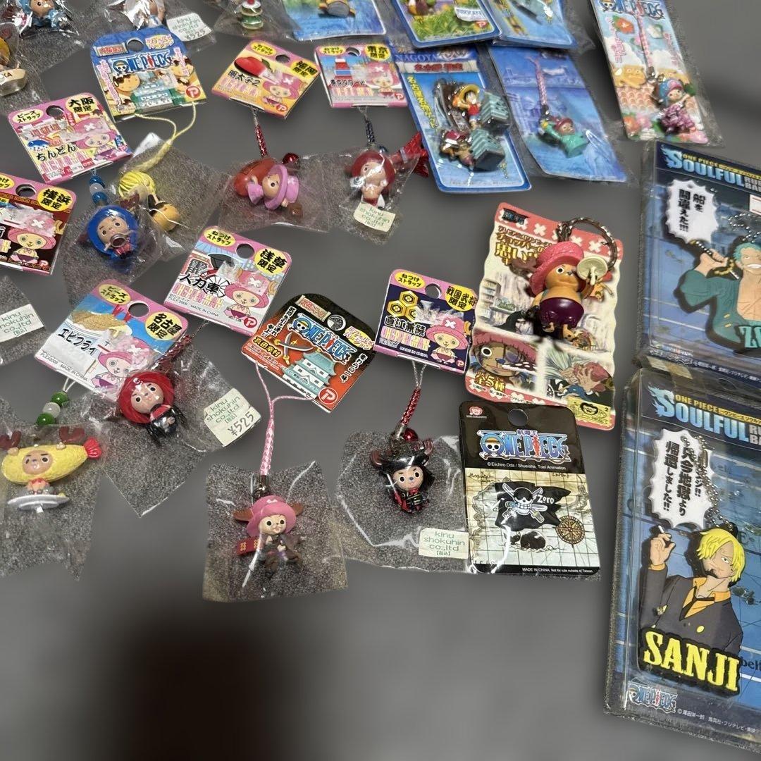 未開封　ONE PIECE ご当地＆戦国武将ねつけストラップ＋aまとめ売り25個