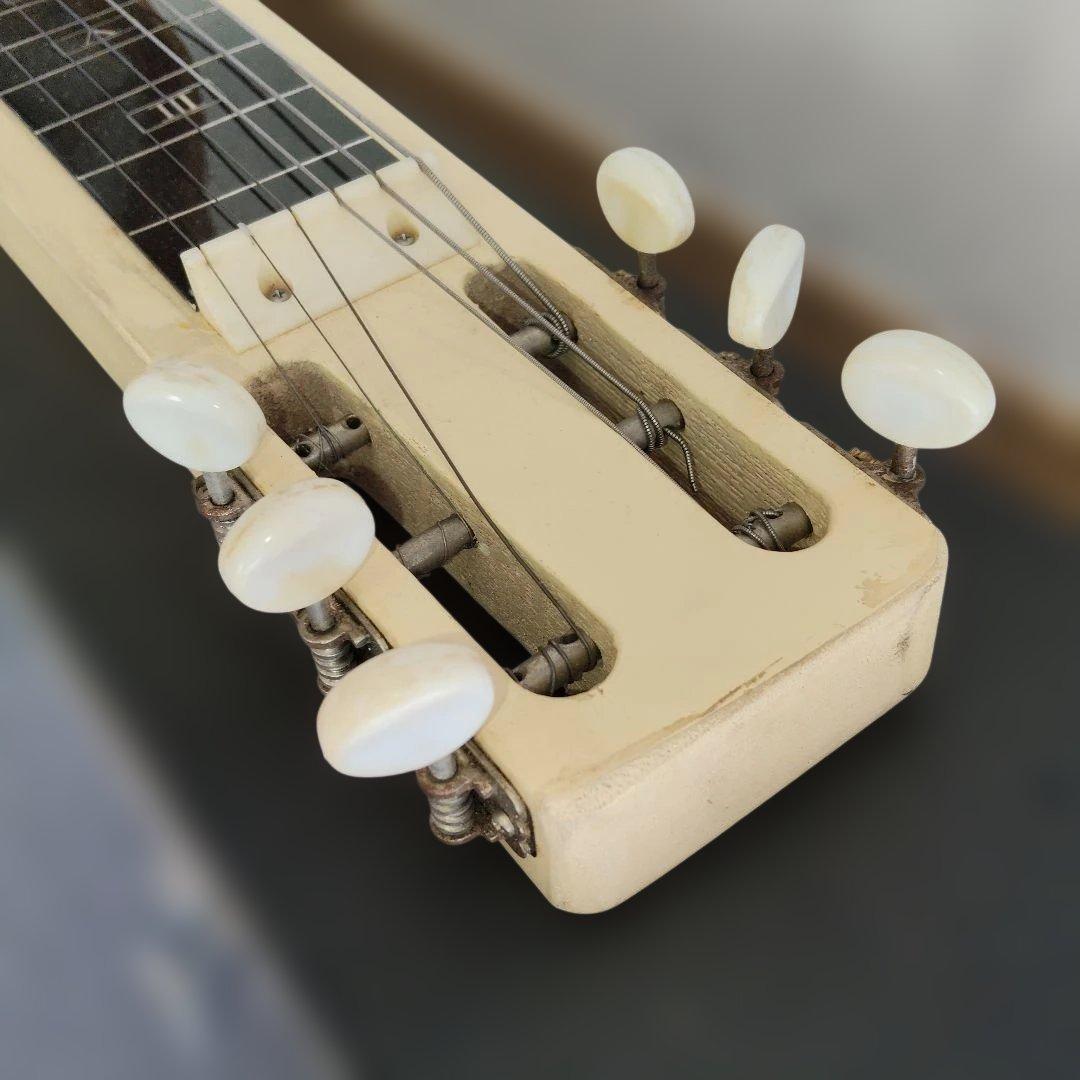 GuyaToneスチールギター ハードケース付き