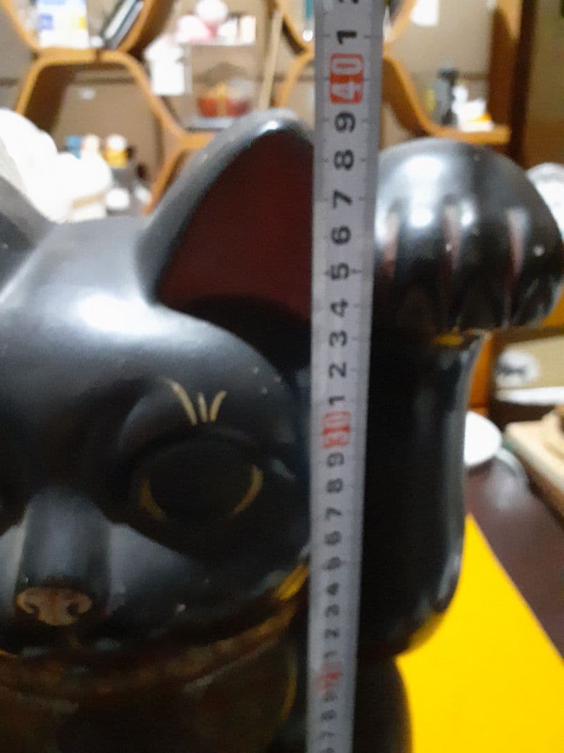 セール‼️骨董、黒招き猫　人招き、福招き 鈴ではなく打出の小槌‼️