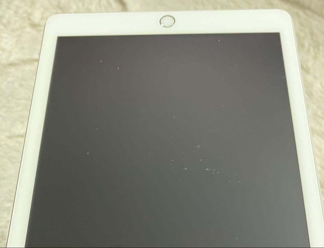 【美品】iPad 第5世代 32GB SIMフリー【すぐ発送】【付属品】
