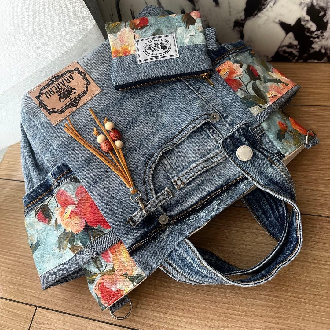 デニムリメイク　トートバッグ　ハンドメイド　花柄