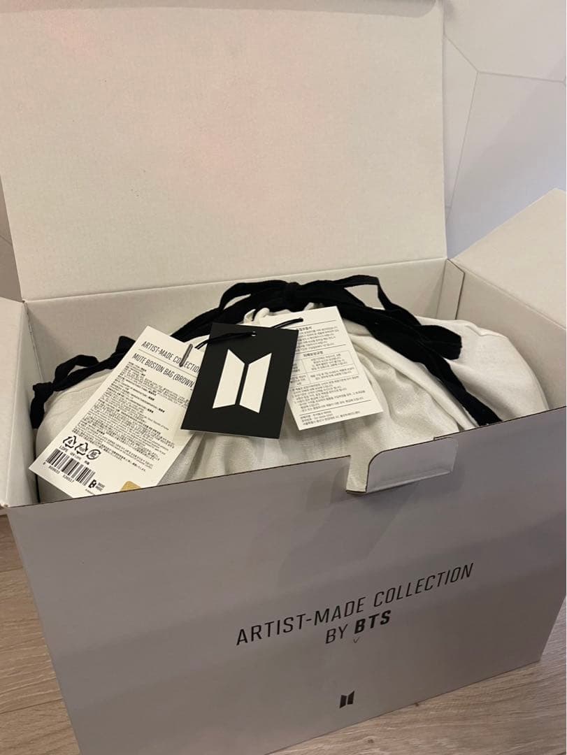 めぐり様　 BTS V アーティストメイド ボストンバッグ