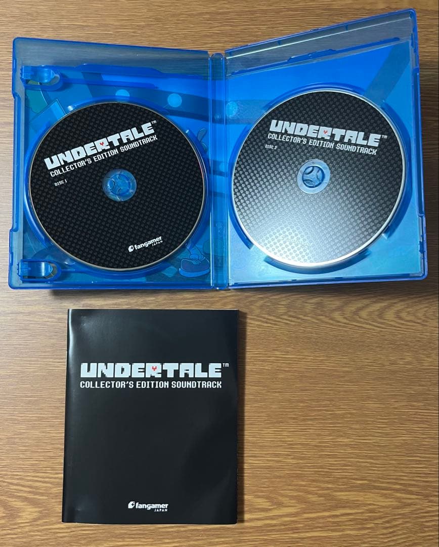 UNDERTALE コレクターズエディション PS4版 ※ソフト、ストーリー本×