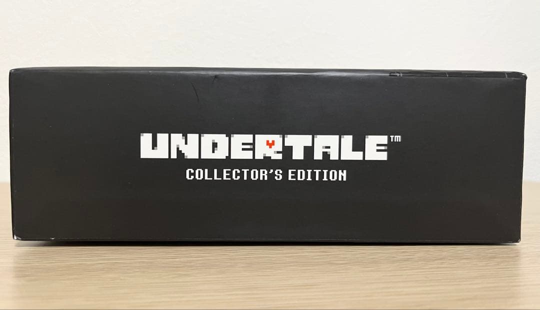 UNDERTALE コレクターズエディション PS4版 ※ソフト、ストーリー本×
